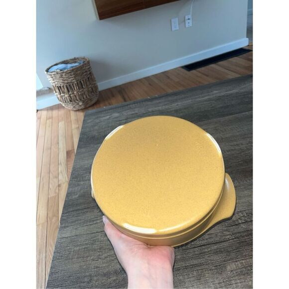 Vintage Kiln Craft Made in England Lidded Round Casserole Dish - Picture 5 of 5